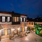Cedrus Hotel 3*