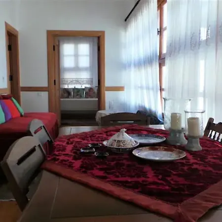 Cedrus Hotel 3*