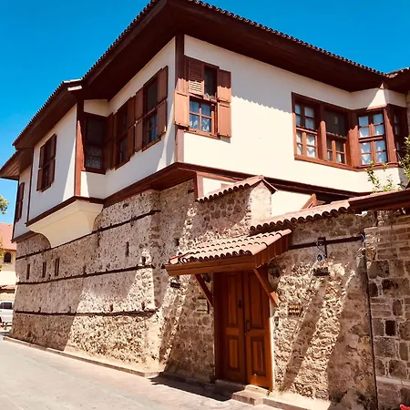 Hotel Cedrus 3*